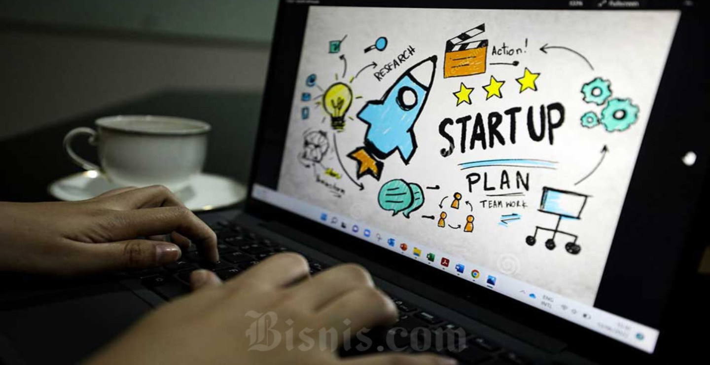 Startups Face Crossroads: Survive Through Mergers or Go Public?