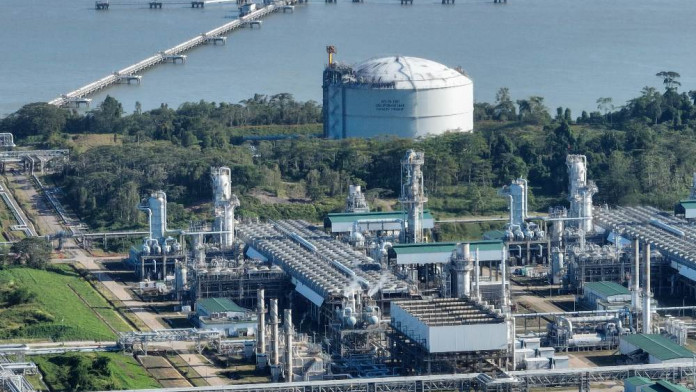 Bahlil Ungkap Progres Pengembangan Proyek Ladang Gas di Papua Barat