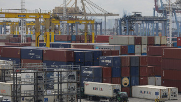 Barang Impor China Banjiri Pasar Indonesia Imbas Tarif Trump