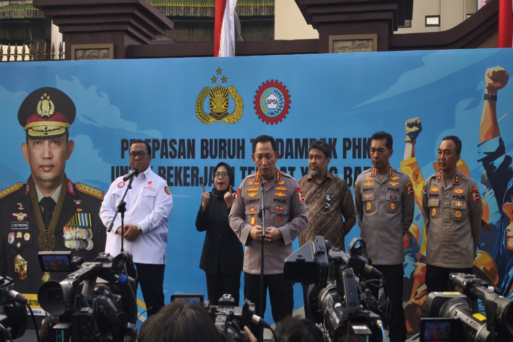 Kapolri Sigit: Bareskrim Cari Unsur Pidana di Kasus Tambang Nikel Raja Ampat