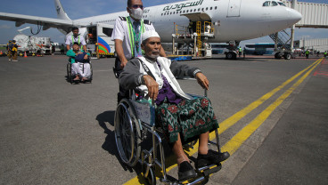 Kedatangan Jamaah Haji di Bandara Juanda