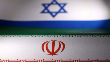 Israel Serang Fasilitas Nuklir Iran, Ledakan Terdengar di Teheran