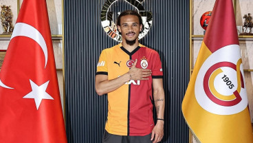 Bebas Transfer, Leroy Sane Gabung Juara Liga Turki Galatasaray