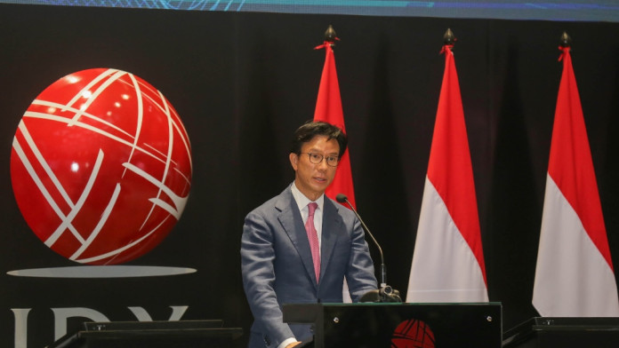 Dirut Amman Mineral (AMMN) Alexander Ramlie Undur Diri, Ini Alasannya