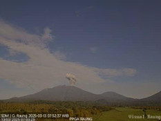 Gunung Raung Kembali Erupsi Pagi Hari Ini, Tinggi Letusan 1.200 Meter