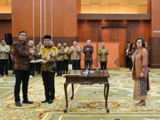 Sri Mulyani Rombak Pejabat Pajak dan Bea Cukai, Ini Daftarnya
