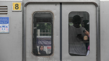 Jumlah Pengguna KRL Meningkat Hingga 35%