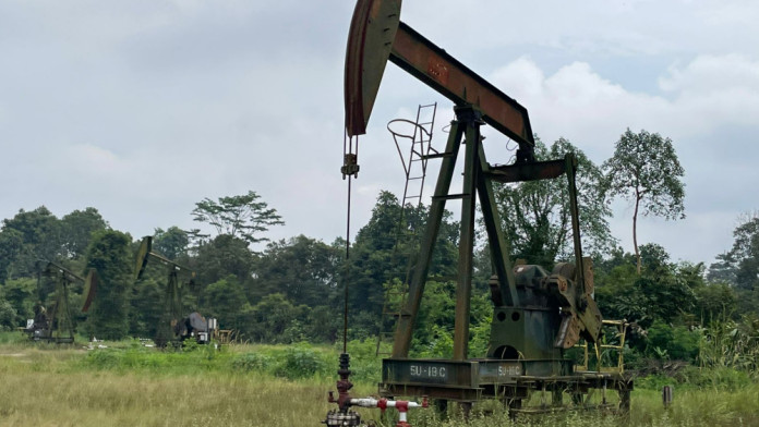 Gubernur Sumsel Minta Penambangan Sumur Minyak Masyarakat Dihentikan Sementara