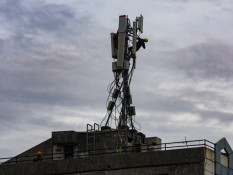 Kominfo Targetkan Pemenang Lelang Frekuensi 1,4 GHz Ditetapkan Juli 2025