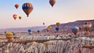 Kemenlu: 12 WNI Luka-luka Akibat Kecelakaan Balon Udara di Turki