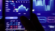 IHSG Dibuka Menguat 0,80% ke 7.174, Saham TPIA, AMMN & BBCA Kompak Melaju