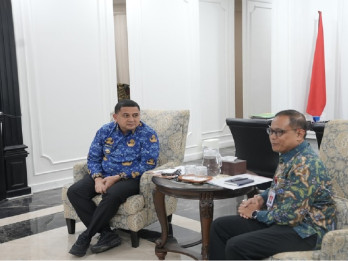 Pemkot Makassar Libatkan OJK untuk Bekali Pengurus Koperasi Merah Putih
