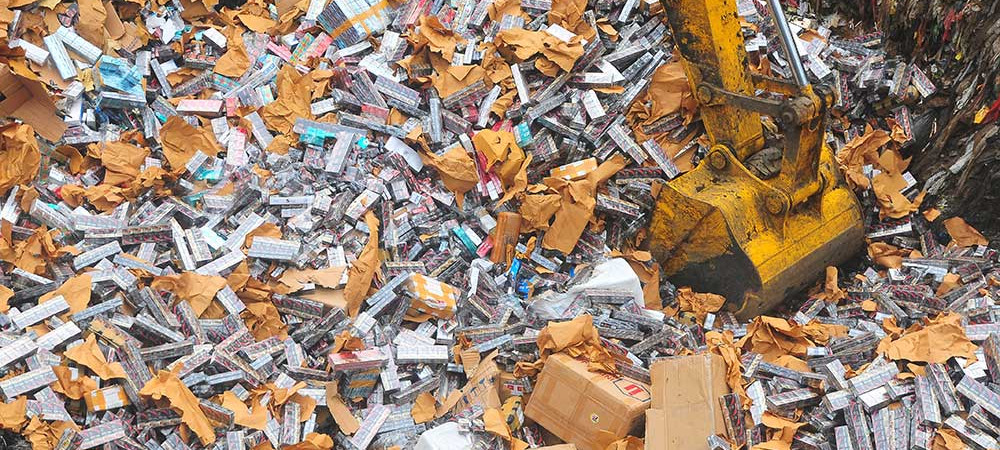 Pemusnahan Rokok Ilegal di Kudus Jawa Tengah