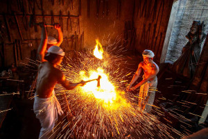 Proses Pembuatan Keris Pusaka Memakan Waktu Hingga Satu Tahun