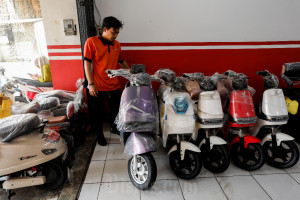 Pemerintah Pastikan Subsidi Sepeda Motor Listrik Akan Berlanjut Pada Tahun Ini