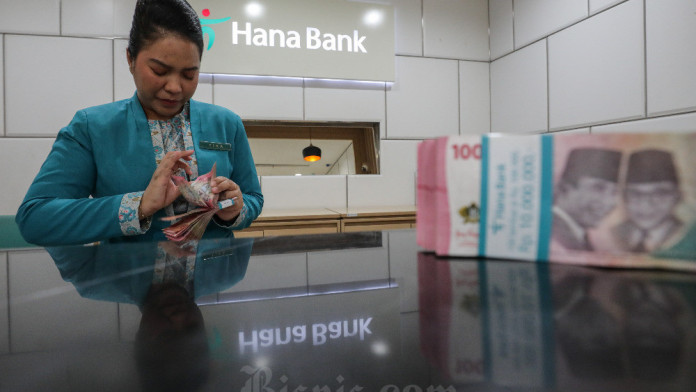 Rupiah Dibuka Melemah Sentuh Rp16.307 per Dolar AS