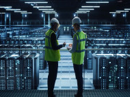 Perusahaan Dubai EDGNEX Bangun Data Center AI, Investasi Rp37,5 Triliun di Indonesia