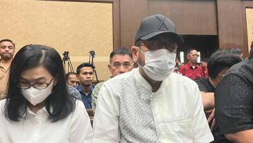 Momen Hakim Tipikor Terisak saat Bacakan Vonis Eks Pejabar MA Zarof Ricar