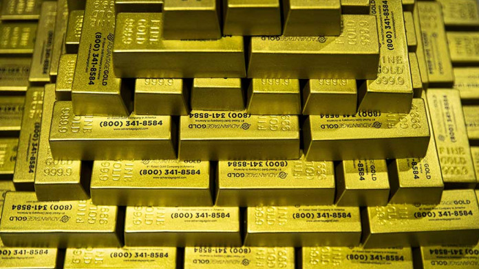 Harga Emas Lesu Dipicu Sikap Hati-hati The Fed