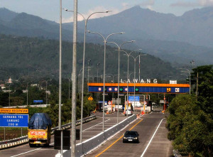 JPM Resmi Naikan Tarif di Jalan Tol Pandaan–Malang