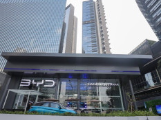 Perang Harga Mobil Listrik China Ancam Emiten Otomotif, Saham ASSA Curi Perhatian