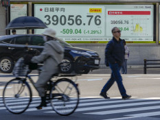 Perusahaan Jepang Ramai-Ramai Delisting dari Bursa Tokyo, Ada Apa?