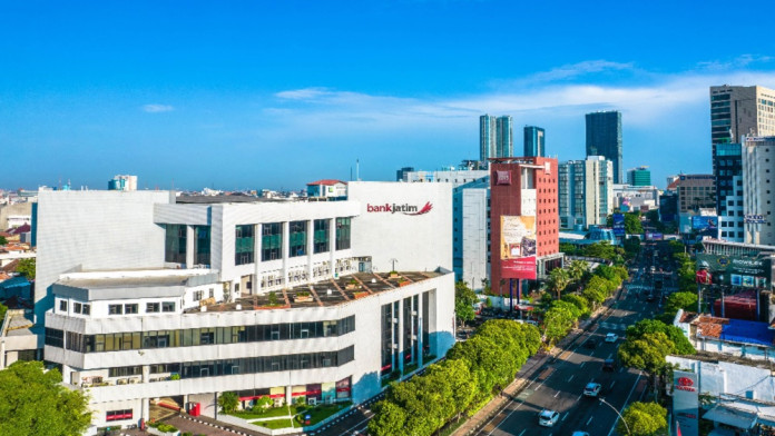 Bank Jatim Bayarkan Dividen Rp821 Miliar