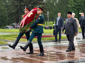Presiden Prabowo Subianto Beri Penghormatan Untuk Mengenang Tragedi Pengepungan Leningrad