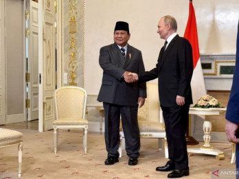 Putin Sambut Prabowo di Rusia, Bahas Kerja Sama Pertanian hingga Militer