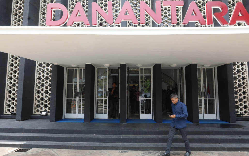 Fase Baru Duet SWF Temasek–Danantara, Menyongsong Era Investasi Energi Hijau