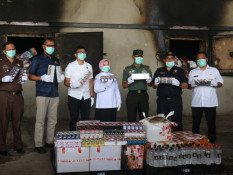 Jutaan Batang Rokok Ilegal Hasil Operasi Bea Cukai Malang Dimusnahkan