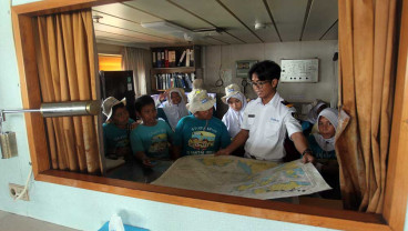 Pelni Ajak Ratusan Siswa SD Mengenal Wawasan Maritim Nusantara
