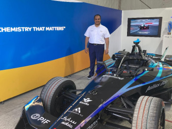 Formula E Jakarta 2025: Sabic Ungkap Fitur Baru Mobil Balap Listrik, Siap Uji Coba