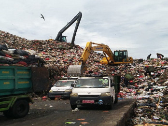 KLH Tindak dan Beri Sanksi Pidana 3 TPA Sampah Ilegal