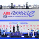 Pramono Beri Piala kepada Juara Formula E Jakarta 2025, Adik Prabowo Hadir