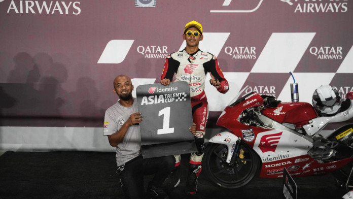 Menangi Red Bull Rookies Cup, Veda Ega Bikin Indonesia Raya Berkumandang di Sirkuit Mugello