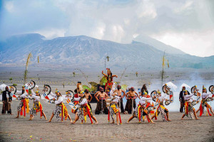 Eksotika Bromo 2025 Ajang Pertemuan Lintas Budaya