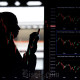 IHSG Dibuka Melemah, Saham Migas Tersengat Konflik Timur Tengah