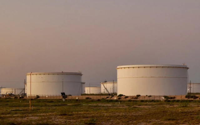Ramalan Goldman, JP Morgan Cs Soal Nasib Harga Minyak Kala Wacana Iran Tutup Selat Hormuz