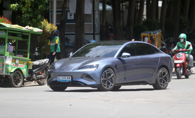Siasat Astra (AUTO) - Triputra (DRMA) Kuasai Pasar Komponen Mobil Listrik China