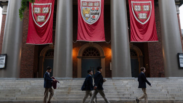 Harvard Bisa Terima Mahasiswa Asing Lagi! Menang Dua Kali Gugatan di AS