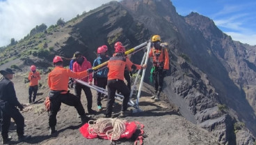 Tim SAR Temukan Pendaki asal Brasil yang Jatuh di Rinjani