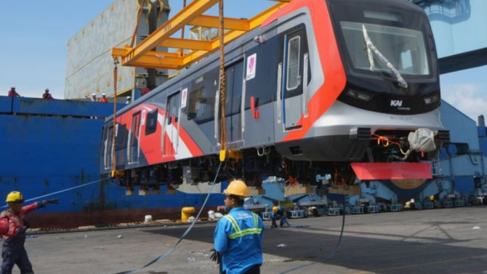 KRL Buatan INKA Meluncur Tahun Ini, PT KCI Jelaskan Progresnya
