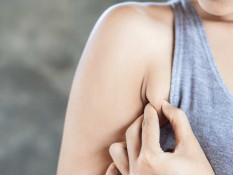 Tips Mencegah Bau Badan Saat Cuaca Panas