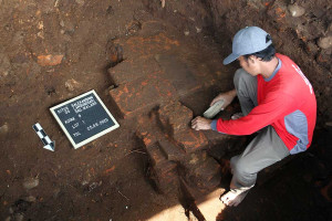 Eskavasi Penyelamatan Situs Balekambang di Jawa Timur