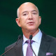 Jeff Bezos Pindahkan Lokasi Pernikahannya dari Venesia karena Ancaman "Buaya"