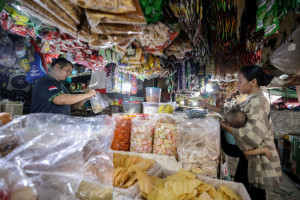 Bank Indonesia Mencatat Indeks Keyakinan Konsumen Terhadap Kondisi Ekonomi Turun