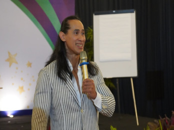 Pola Hidup Sehat, Begini Tips dari Ade Rai
