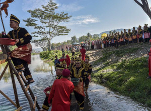 Ribuan Warga di Jambi Ikuti Tradisi Mandi Balimau