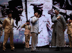 Seniman Indonesia dan Uzbekistan Pentaskan Teater Imam Al Bukhari - Soekarno